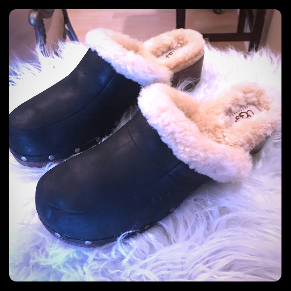 UGG Australia Black Leather Sheepskin Clogs